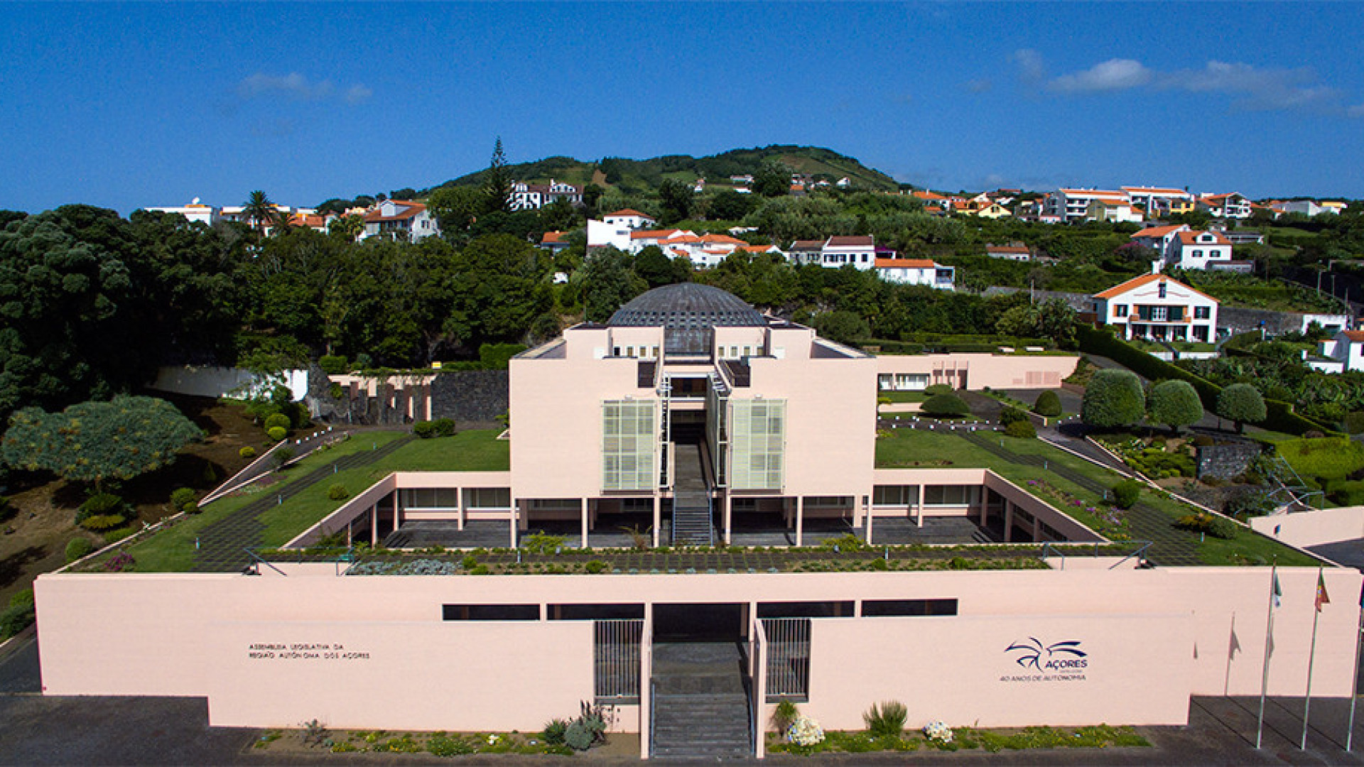 Dia dos Açores celebrado com sessão solene na sede do parlamento regional